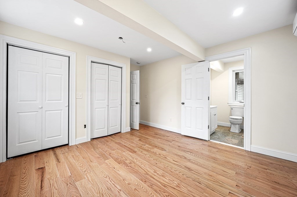 12 Beale Street Worcester, MA 01606 - Photo 20 of 41