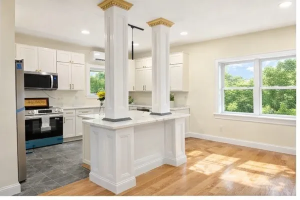 $614,888 | 12 Beale Street, Worcester, MA 01606