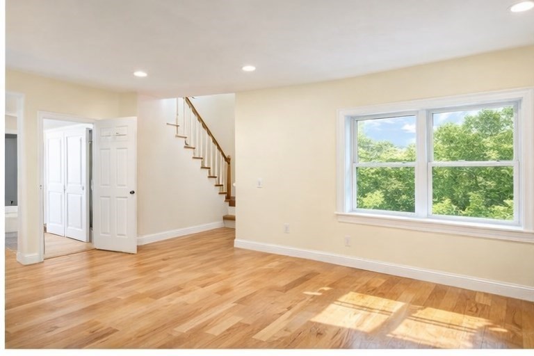 12 Beale Street Worcester, MA 01606 - Photo 9 of 41