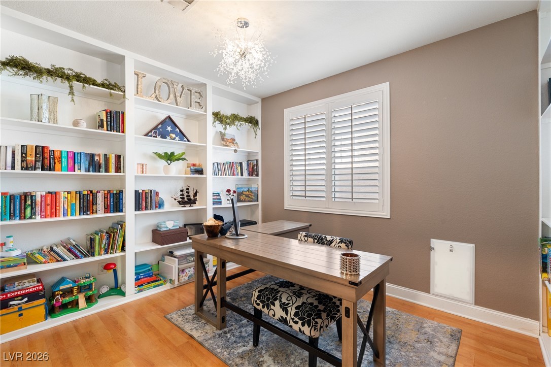 1694 Long Horizon Lane Henderson, NV 89074 - Photo 15 of 41