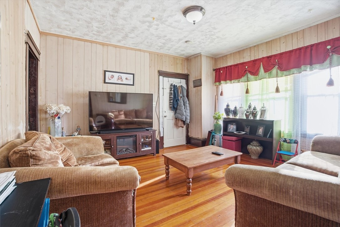 183 Byfield Street Providence, RI 02905 - Photo 33 of 41