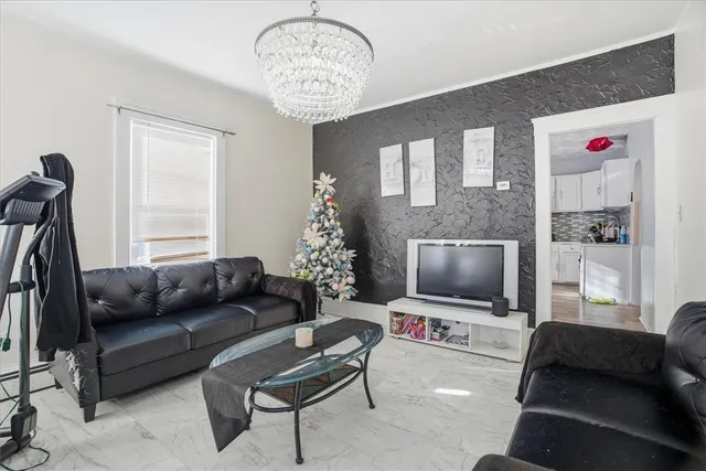 $845,000 | 183 Byfield Street, Providence, RI 02905