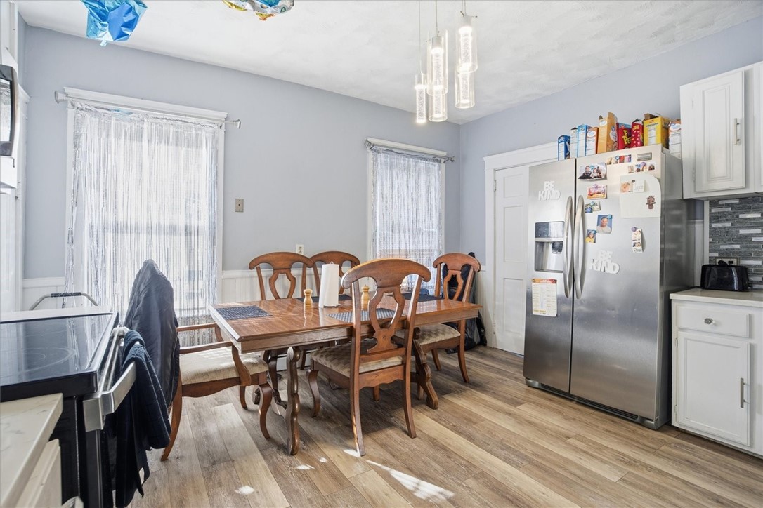 183 Byfield Street Providence, RI 02905 - Photo 8 of 41