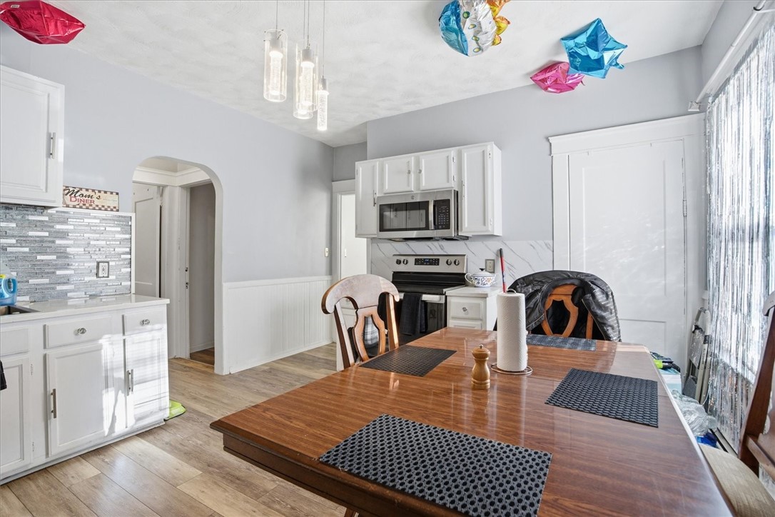 183 Byfield Street Providence, RI 02905 - Photo 10 of 41