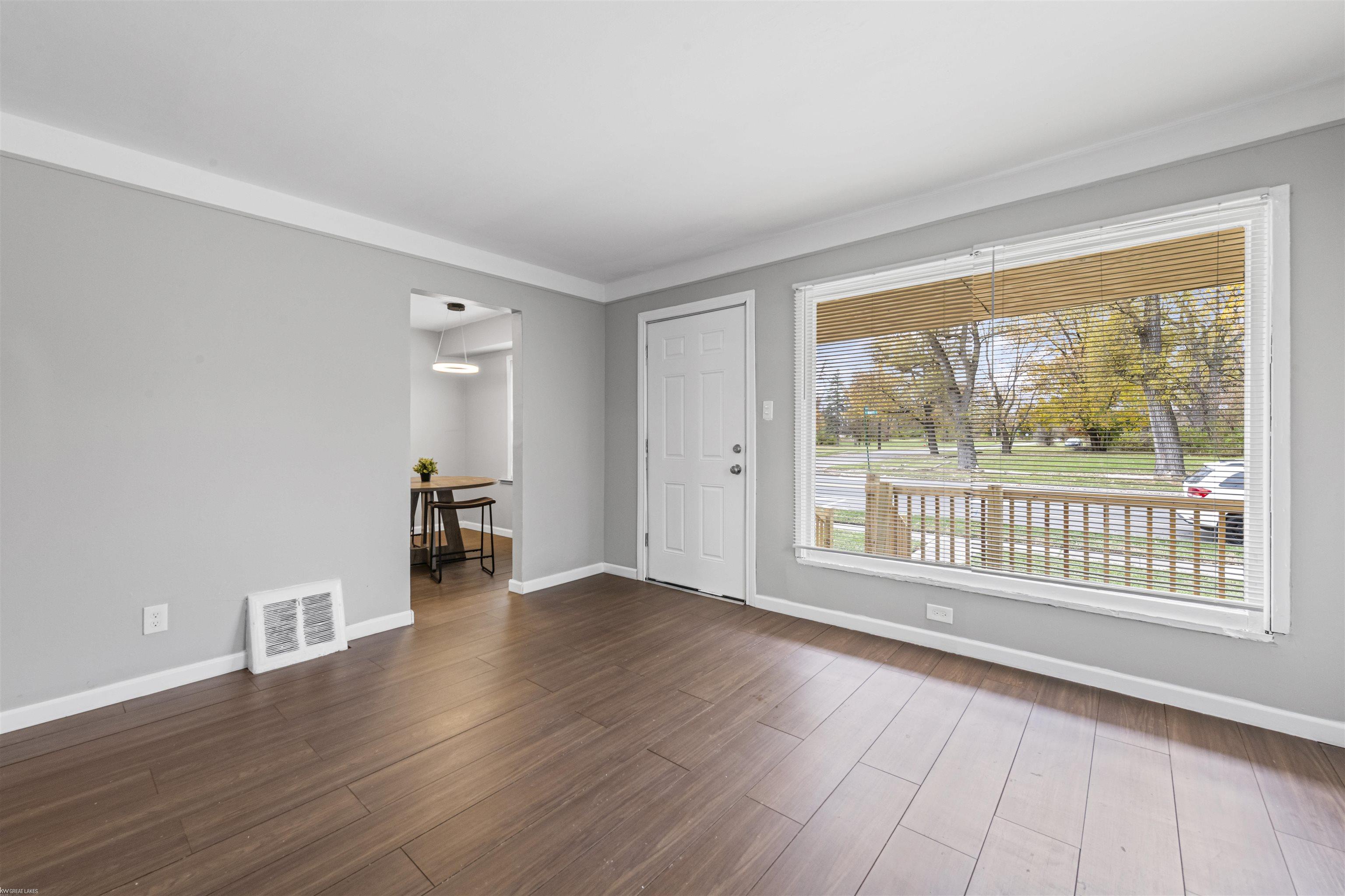 14804 Burt Road Detroit, MI 48223 - Photo 2 of 8