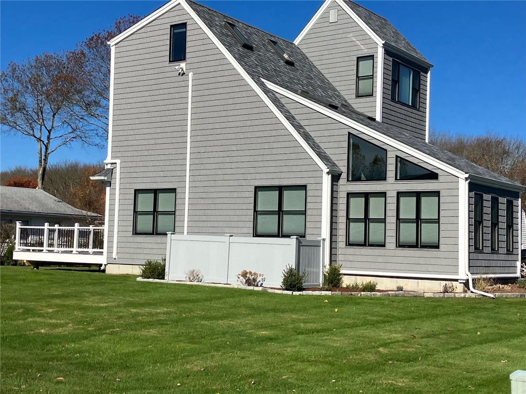 2 Bristol Road Narragansett, RI 02882 - Photo 3 of 42