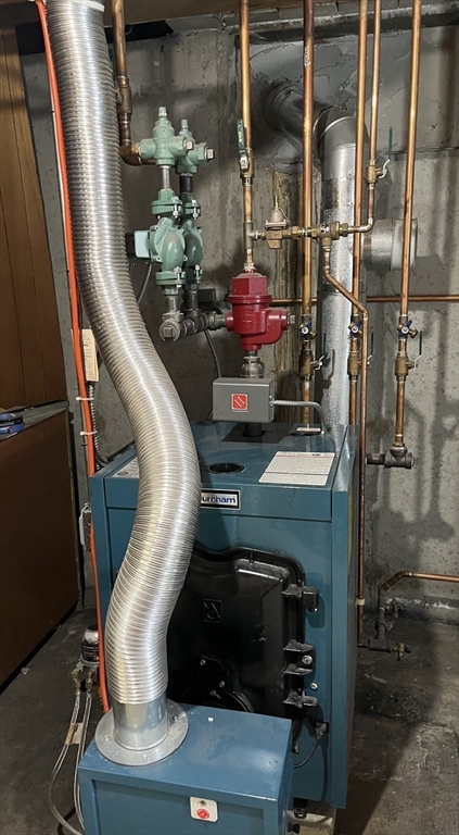 38 Chevy Chase Road Worcester, MA 01606 - Photo 31 of 35