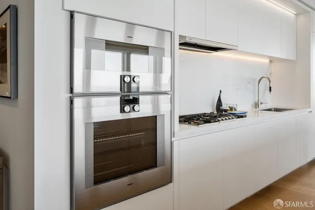 $7,600,000 | 1 Steuart Street, Unit 906, San Francisco, CA 94105