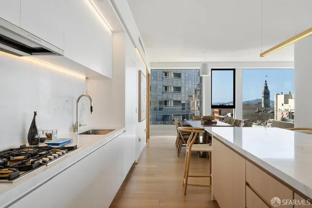 $7,600,000 | 1 Steuart Street, Unit 906, San Francisco, CA 94105
