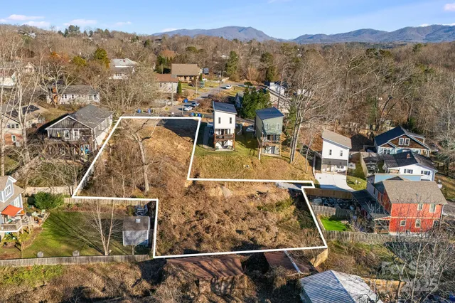 $749,000 | 101 Arline Henry Way, Asheville, NC 28806