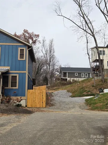 $749,000 | 101 Arline Henry Way, Asheville, NC 28806