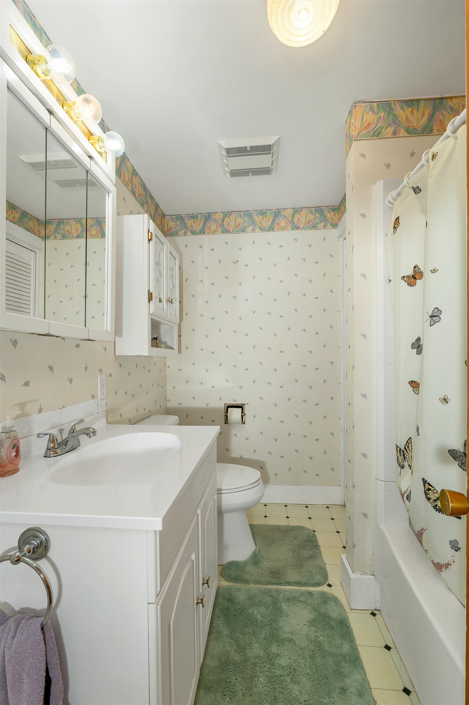 22 Medlyn Street Milford, NH 03055 - Photo 28 of 45 Gallery Image 28