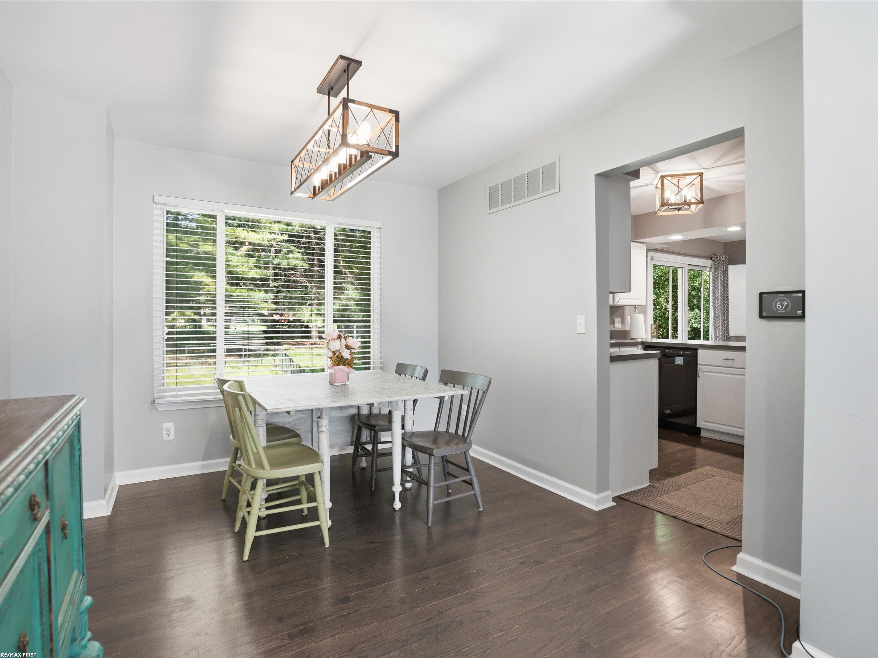 23011 Gill Road Farmington, MI 48335 - Photo 12 of 39 Gallery Image 12