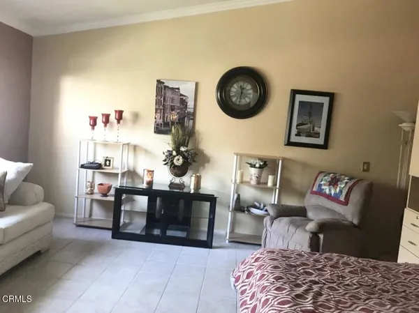 $900 | 931 Devilfish Drive, Oxnard, CA 93035