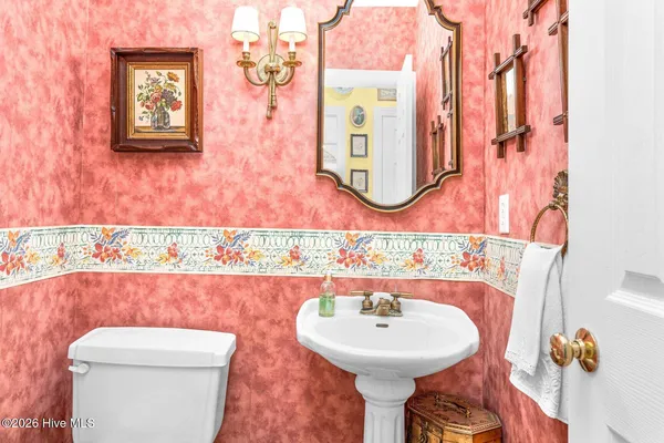 $623,500 | 709 Bell Drive, Rocky Mount, NC 27803