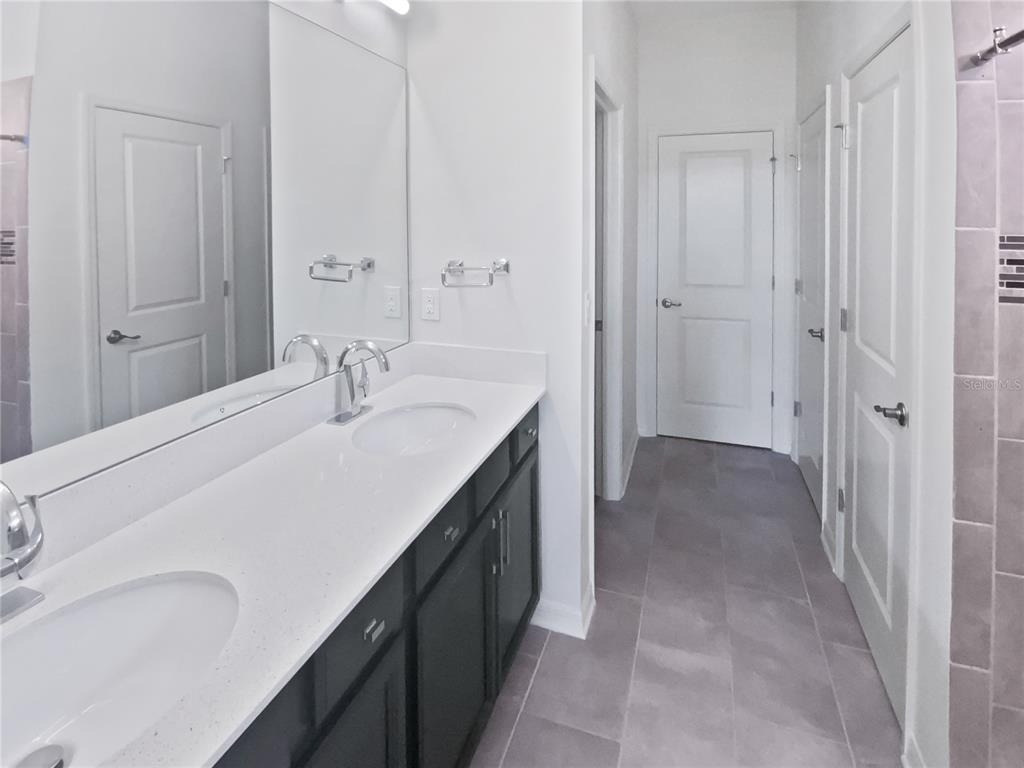 12545 Ryegrass Loop Parrish, FL 34219 - Photo 7 of 23 Gallery Image 7