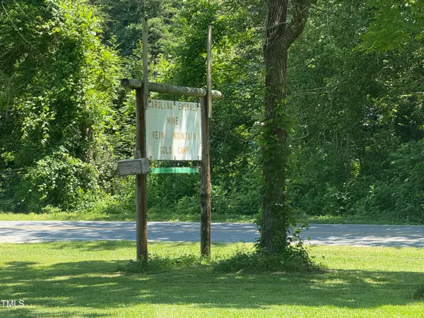 $1,425,000 | 1694 Polly Spout Road, Marion, NC 28752