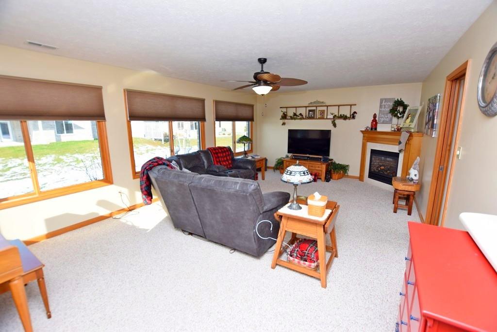 181 Warwick Way Pendleton, IN 46064 - Photo 9 of 29 Gallery Image 9
