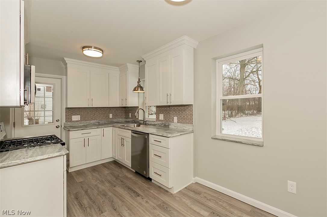 1611 Richmond Road Cleveland, OH 44124 - Photo 12 of 35 Gallery Image 12