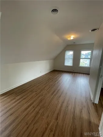 $1,500 | 1015 Elmwood Avenue, Unit 3, Buffalo, NY 14222