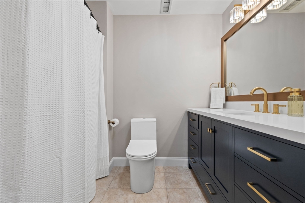 12 Brookside Road, Unit 7 Westford, MA 01886 - Photo 16 of 31