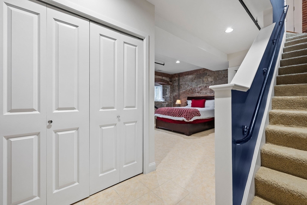 12 Brookside Road, Unit 7 Westford, MA 01886 - Photo 17 of 31