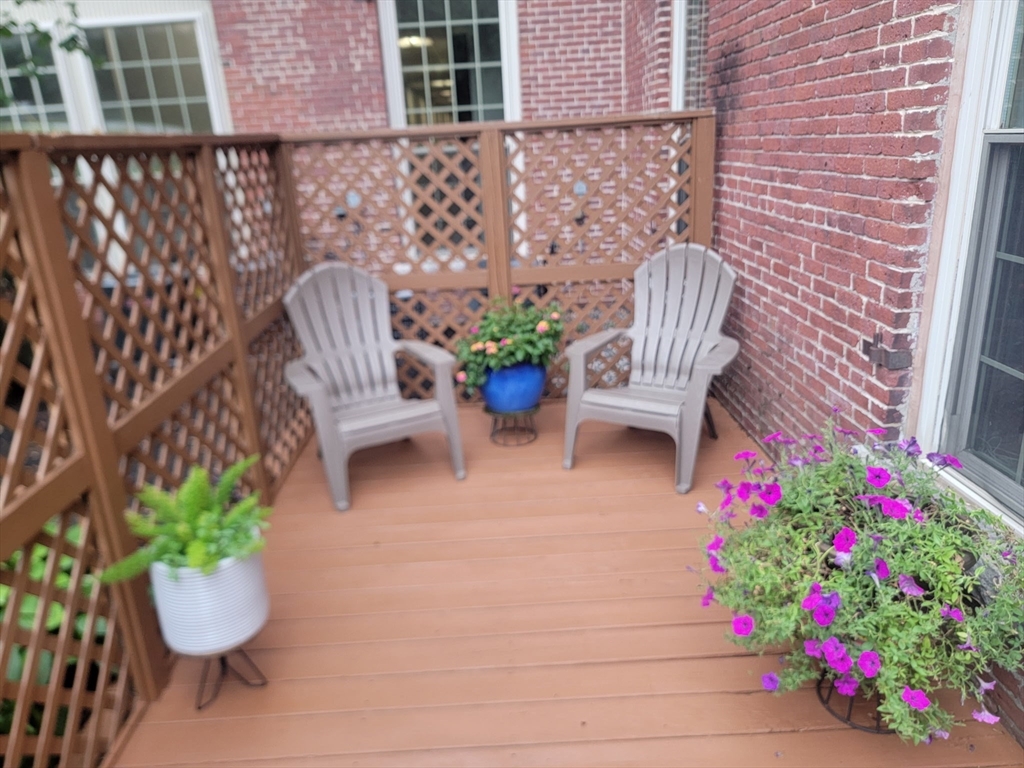 12 Brookside Road, Unit 7 Westford, MA 01886 - Photo 22 of 31