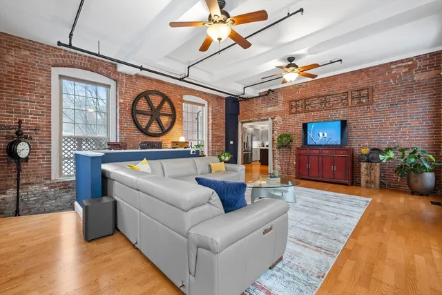 $599,000 | 12 Brookside Road, Unit 7, Westford, MA 01886