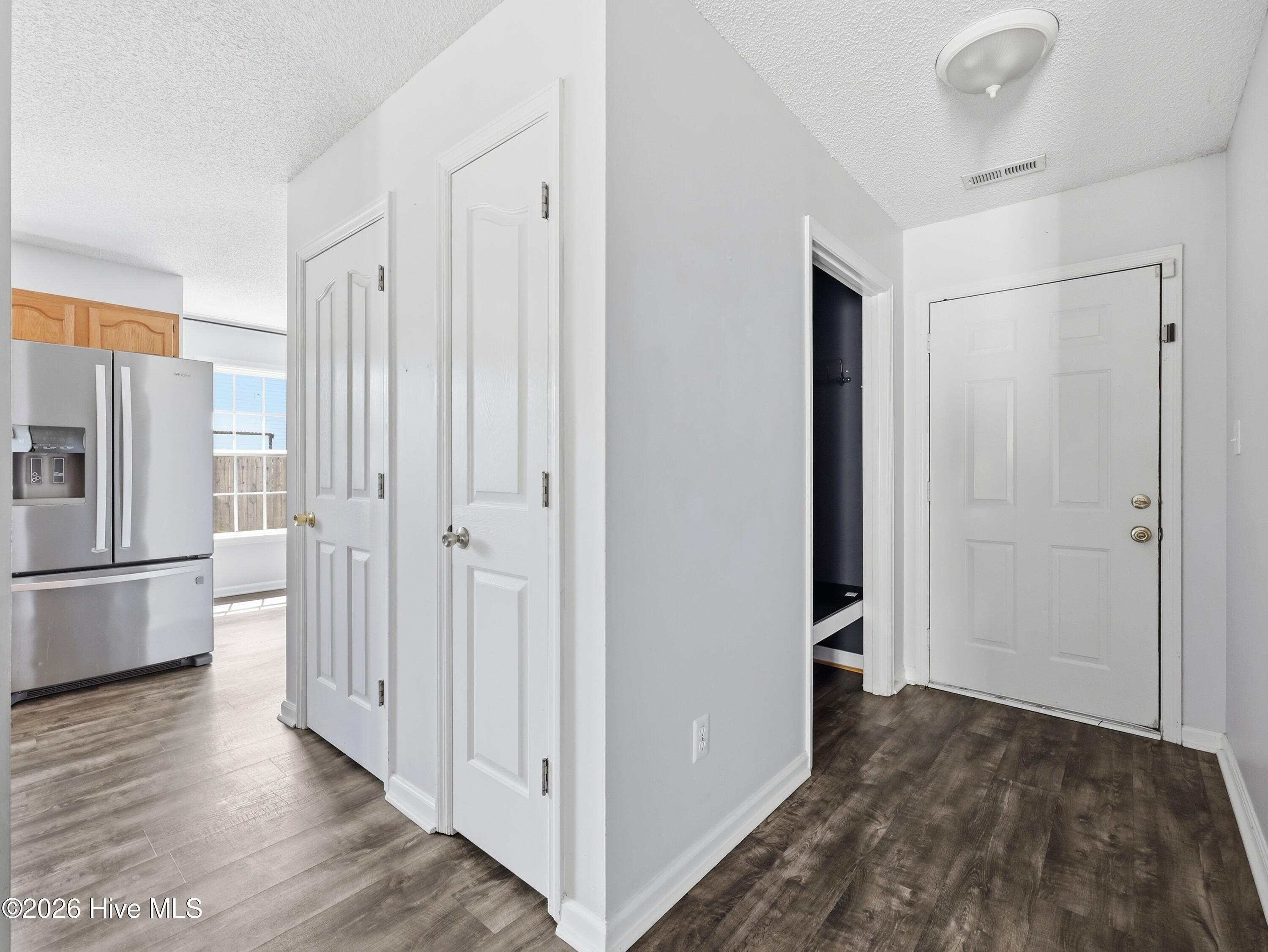 409 Spring Drive Jacksonville, NC 28540 - Photo 15 of 53