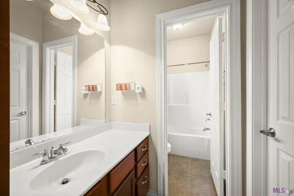 $450,000 | 41227 Colonial Drive, Sorrento, LA 70778