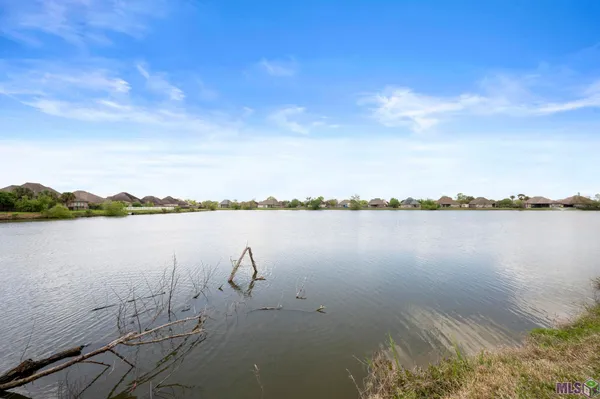 $450,000 | 41227 Colonial Drive, Sorrento, LA 70778