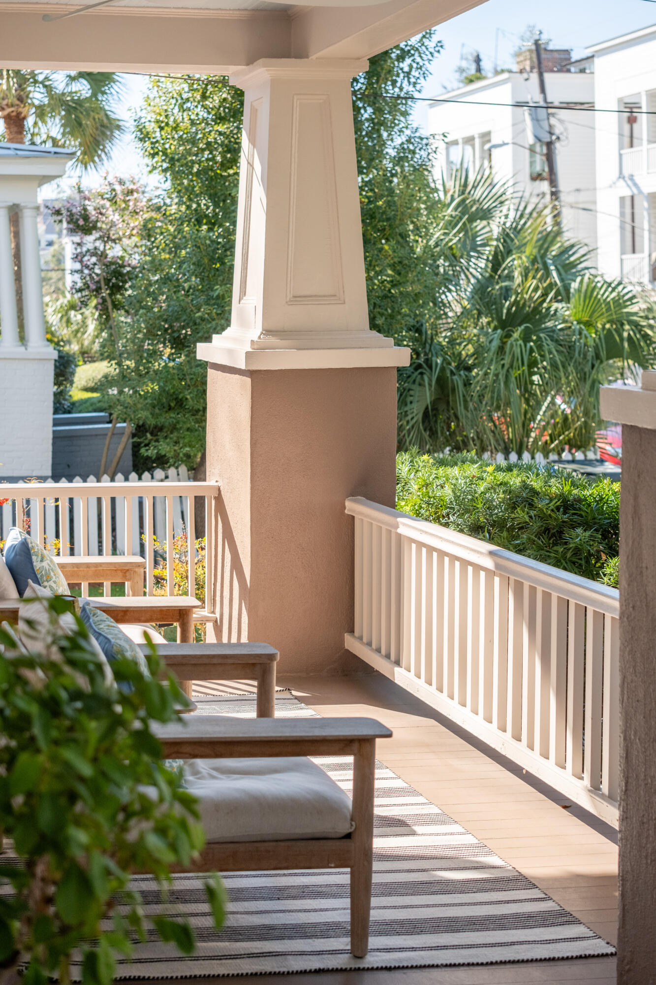 19 Bennett Street Charleston, SC 29401 - Photo 11 of 64 19 Bennett_Eterna_Media-8