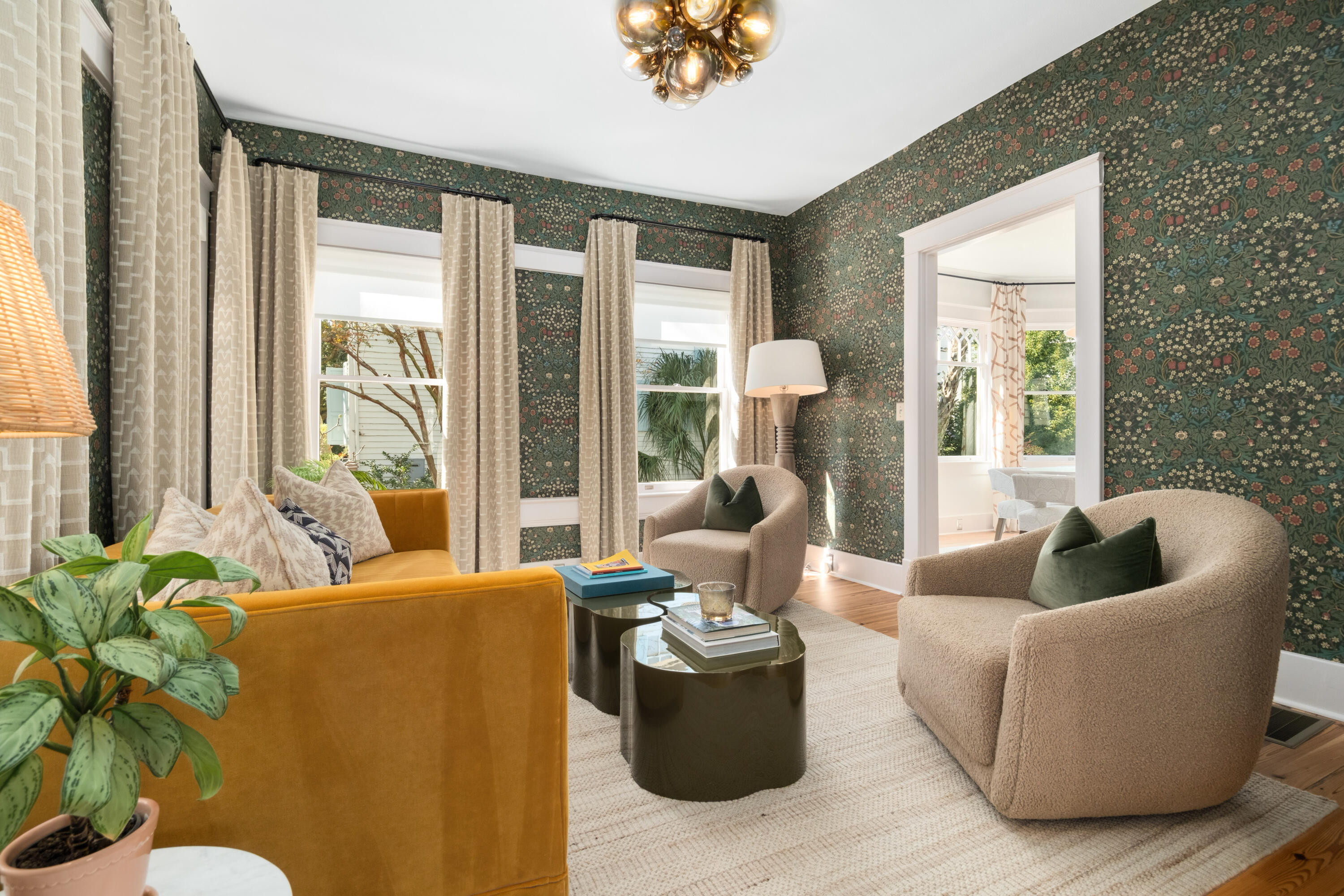 19 Bennett Street Charleston, SC 29401 - Photo 28 of 64 19 Bennett_Eterna_Media-22