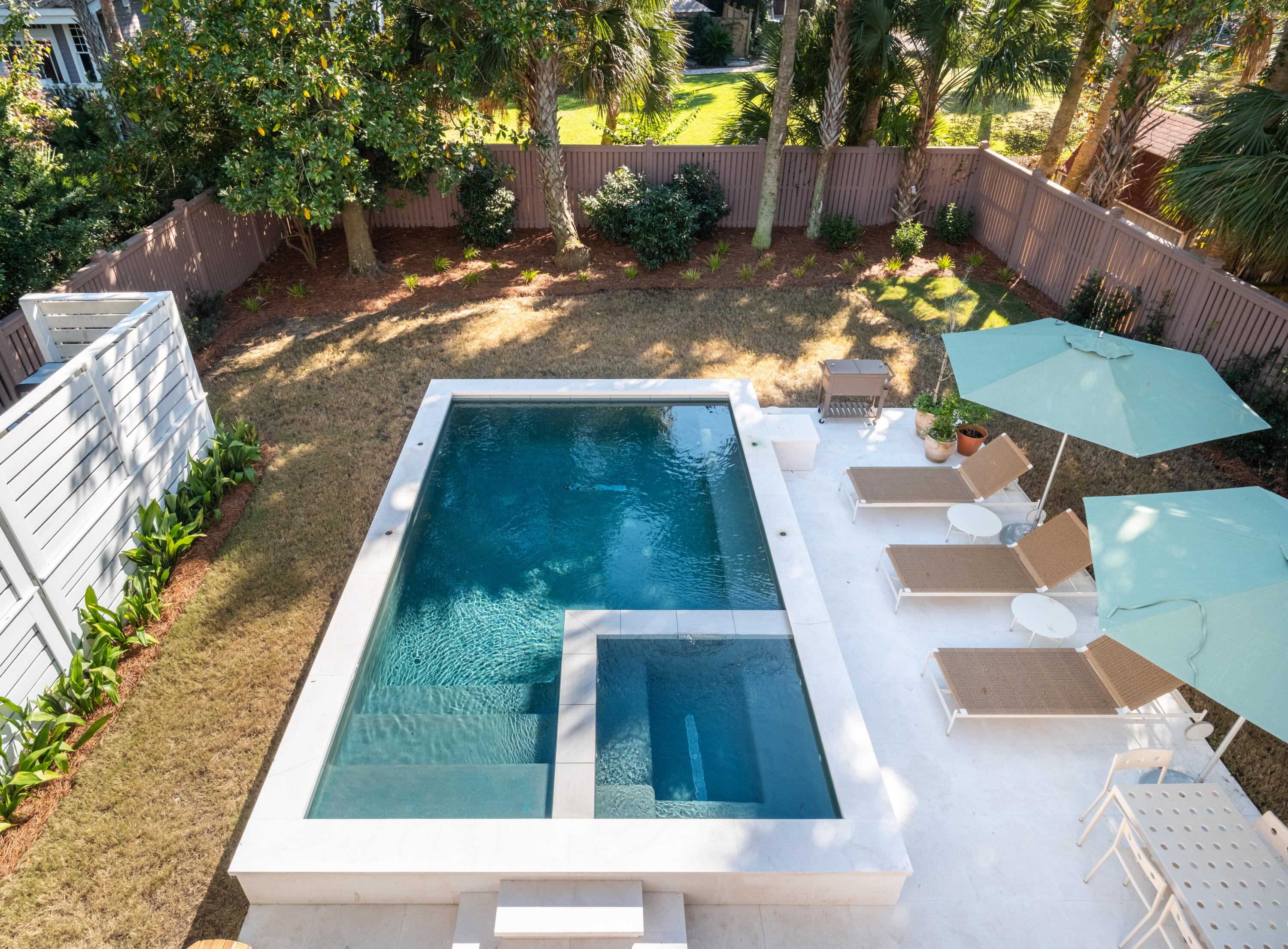 19 Bennett Street Charleston, SC 29401 - Photo 4 of 64 19 Bennett_Eterna_Media-61