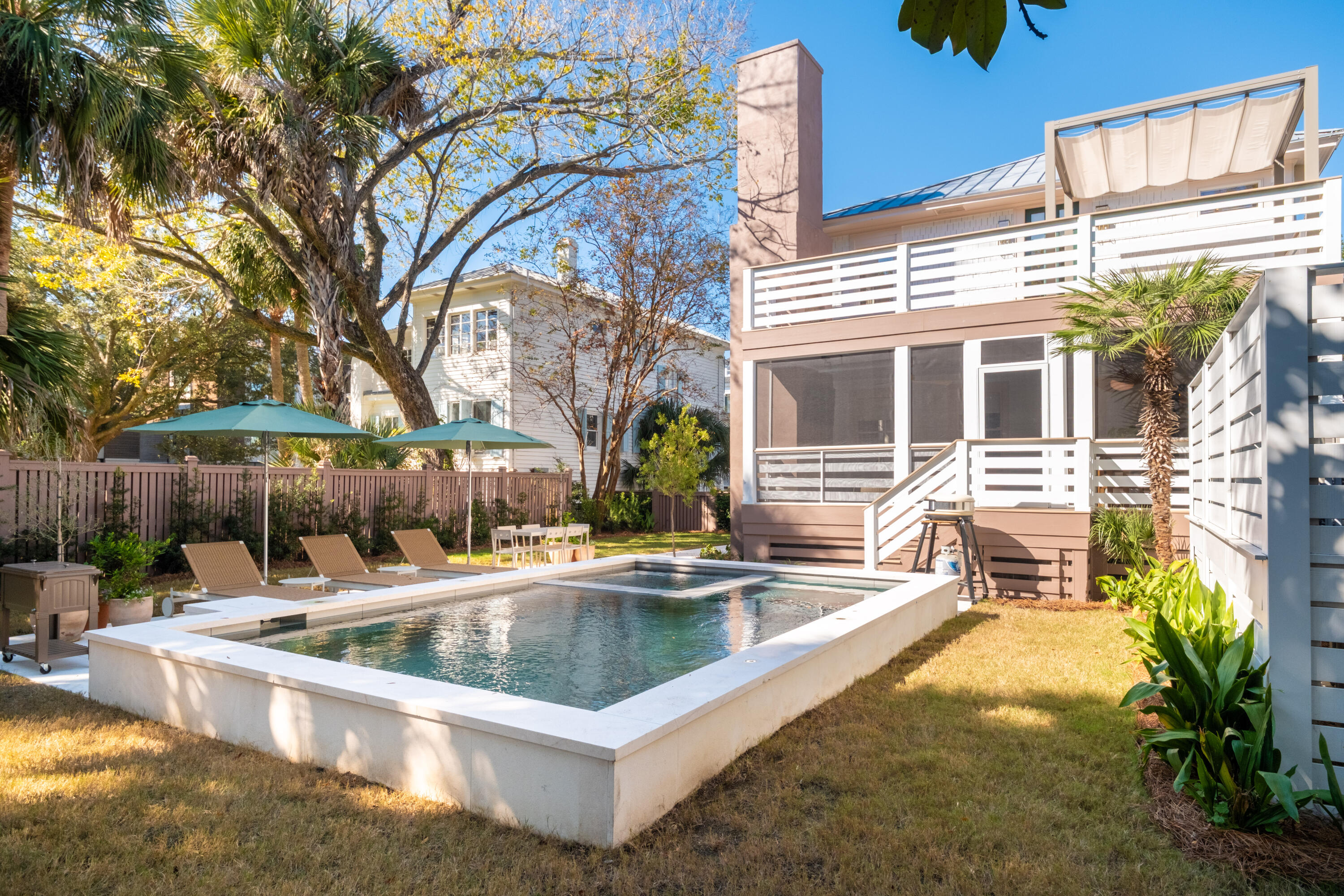 19 Bennett Street Charleston, SC 29401 - Photo 44 of 64 19 Bennett_Eterna_Media-67