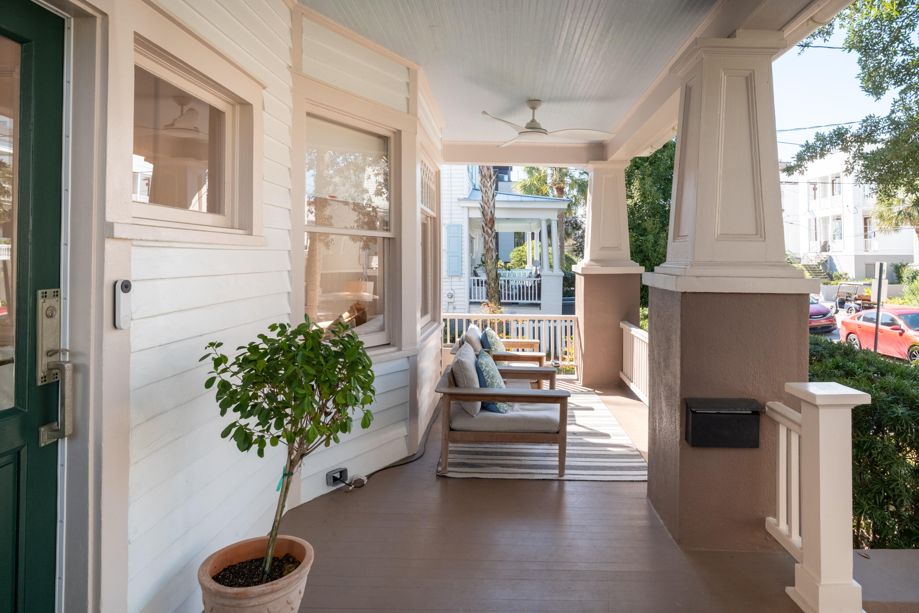 19 Bennett Street Charleston, SC 29401 - Photo 8 of 64 19 Bennett_Eterna_Media-5