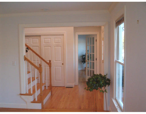 2 Buehler Road Bedford, MA 01730 - Photo 12 of 29 Gallery Image 12