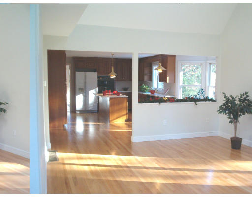 2 Buehler Road Bedford, MA 01730 - Photo 18 of 29 Gallery Image 18