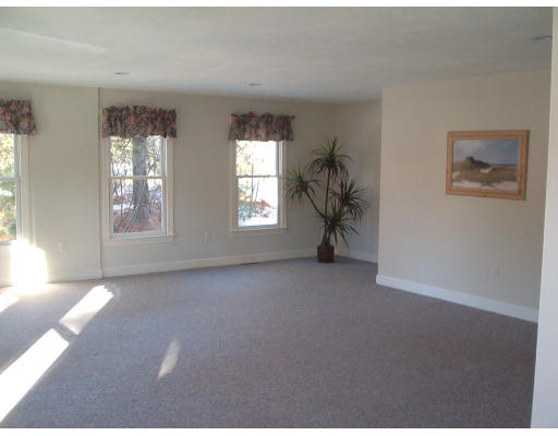 2 Buehler Road Bedford, MA 01730 - Photo 25 of 29 Gallery Image 25