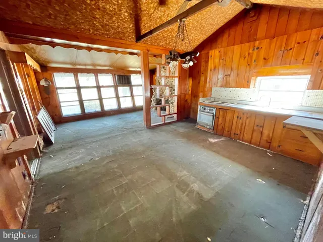 $318,500 | 106 North Carolina Avenue, Milton, DE 19968