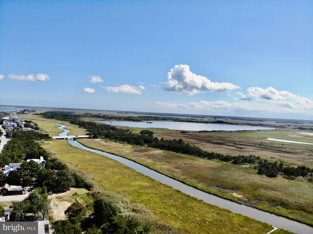 $318,500 | 106 North Carolina Avenue, Milton, DE 19968