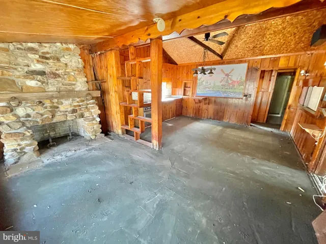 $318,500 | 106 North Carolina Avenue, Milton, DE 19968