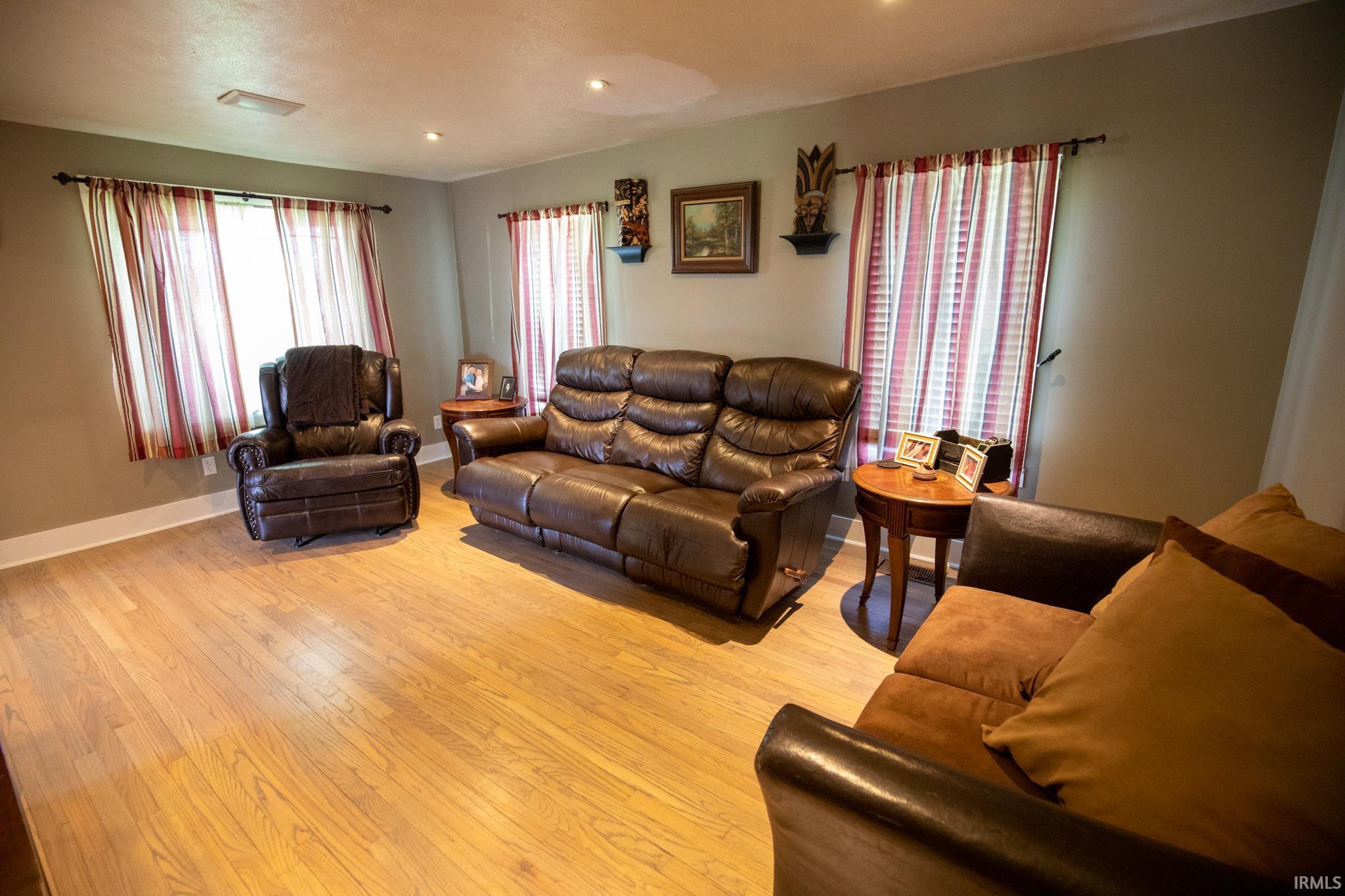 12628 Peach Road Plymouth, IN 46563 - Photo 5 of 20 Gallery Image 5