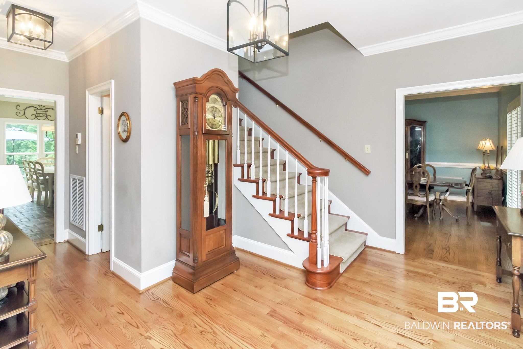240 Suffolk Road Mobile, AL 36608 - Photo 4 of 49