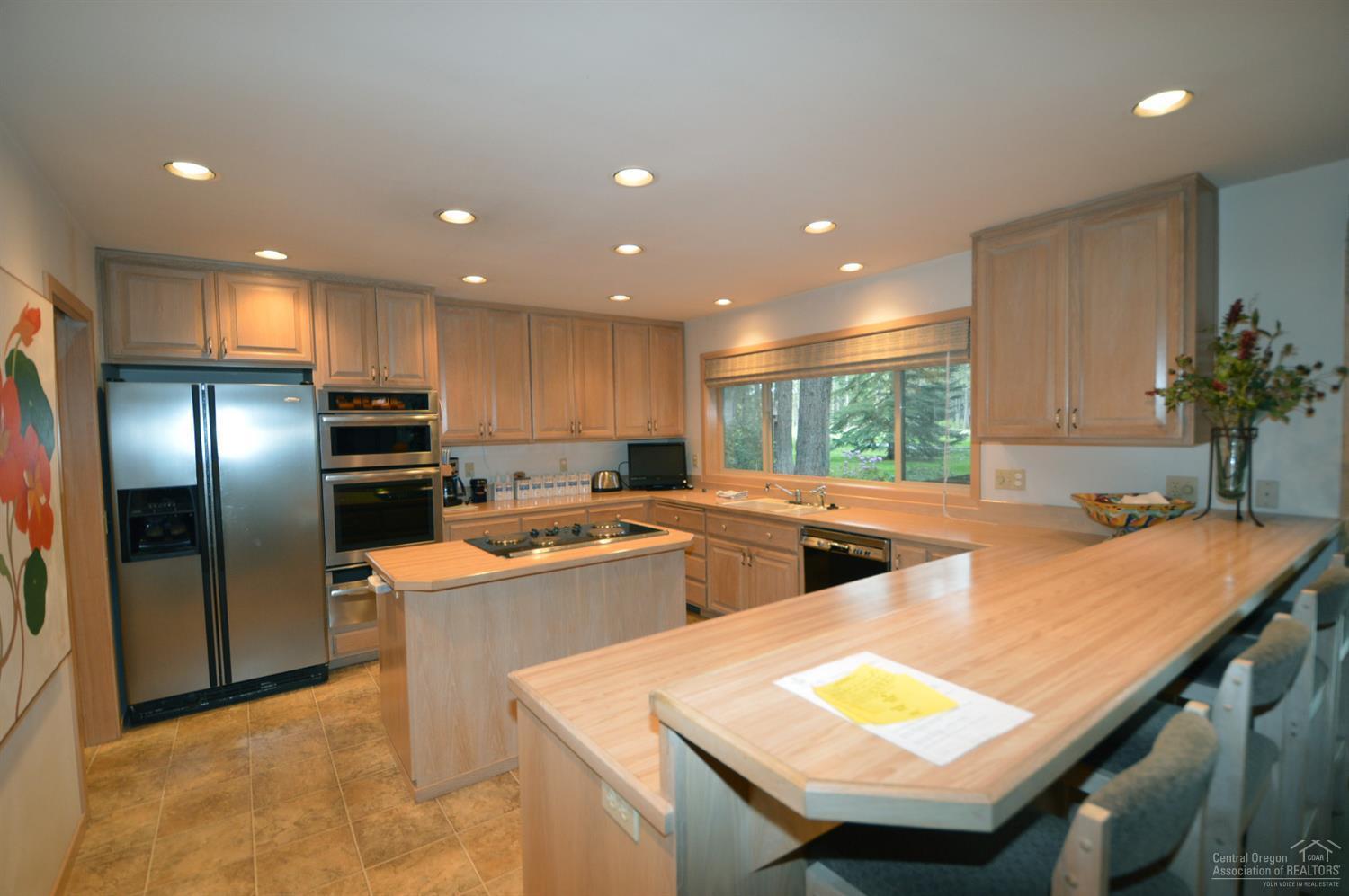 13333 Spirea Black Butte Ranch, OR 97759 - Photo 11 of 25 Additional Photo