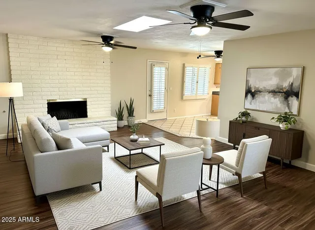 $2,995 | 8313 East VÃa De Las Flores, Scottsdale, AZ 85258