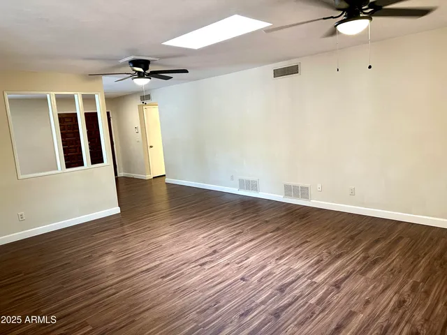 $2,995 | 8313 East VÃa De Las Flores, Scottsdale, AZ 85258