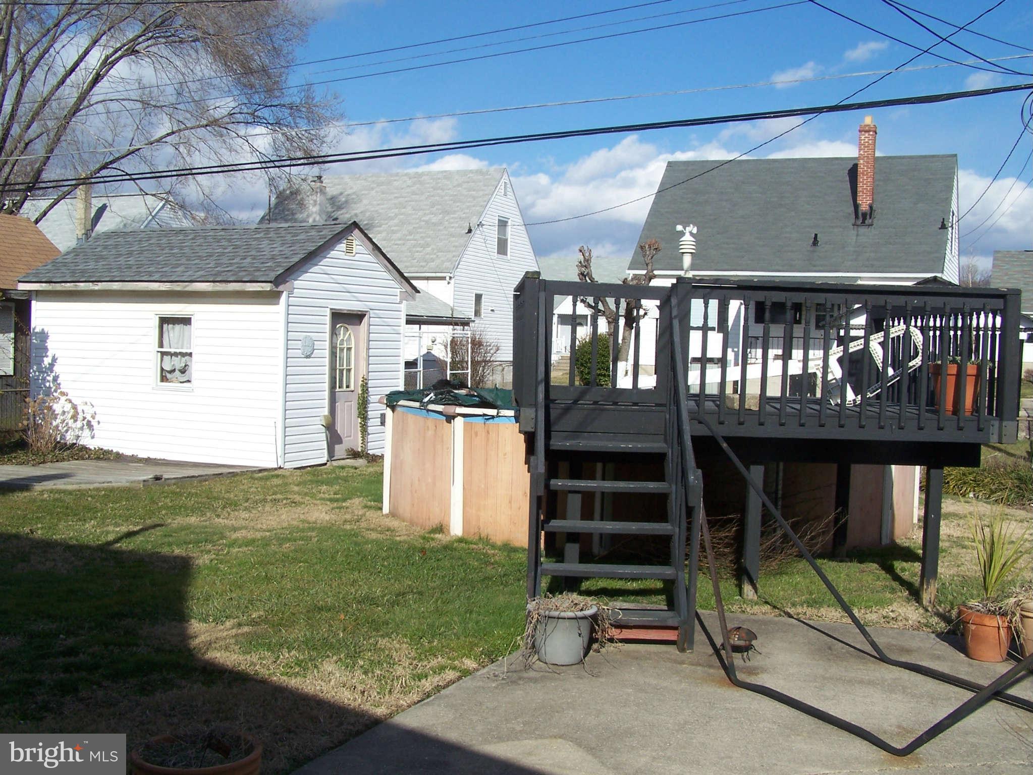 1749 Brookview Road Baltimore, MD 21222 - Photo 2 of 13 Exterior (Rear)