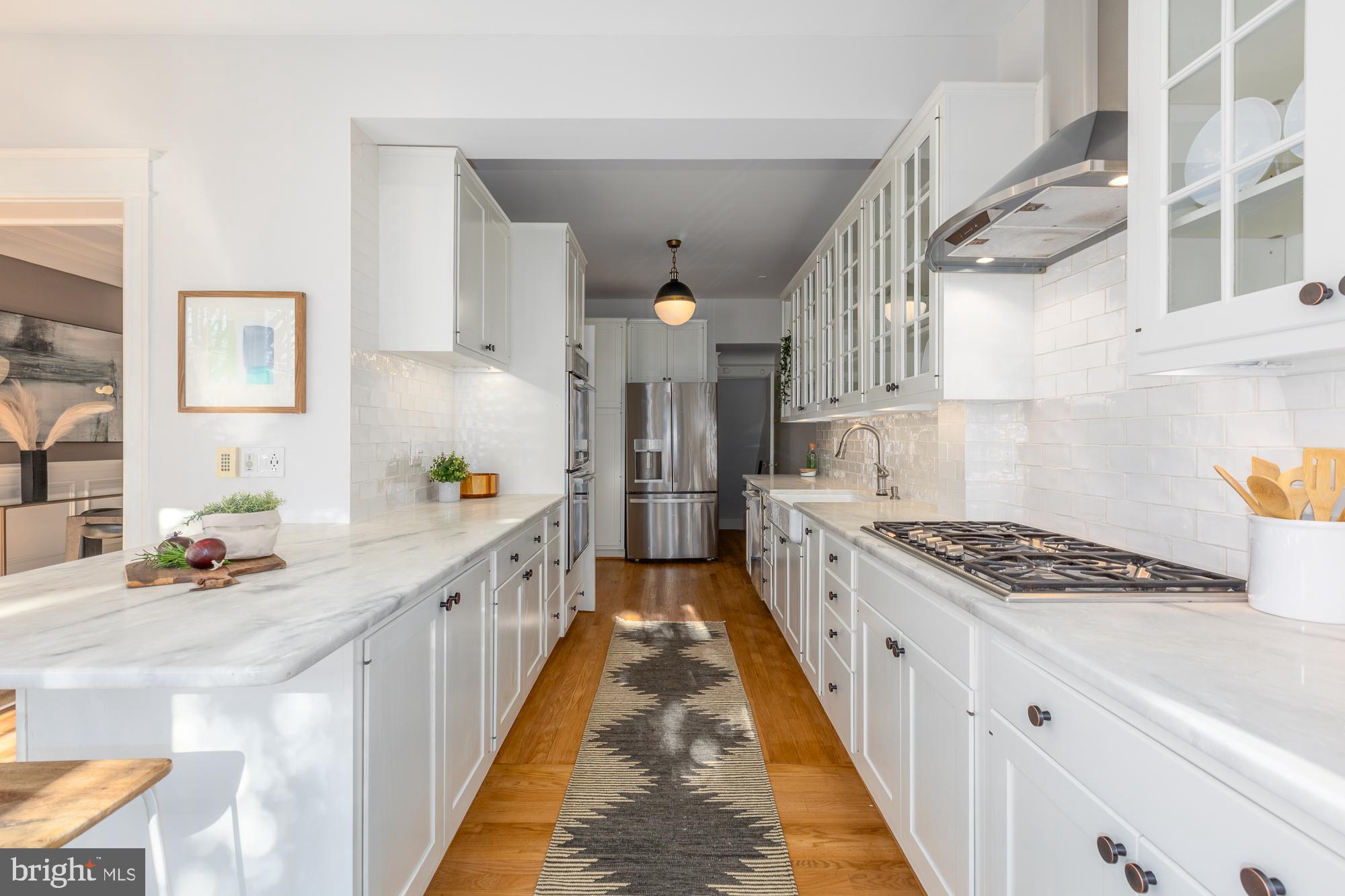 2004 Klingle Road Northwest Washington, DC 20010 - Photo 21 of 70