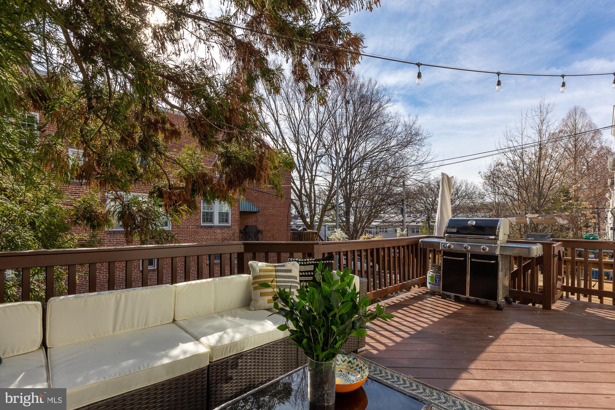 2004 Klingle Road Northwest Washington, DC 20010 - Photo 29 of 70